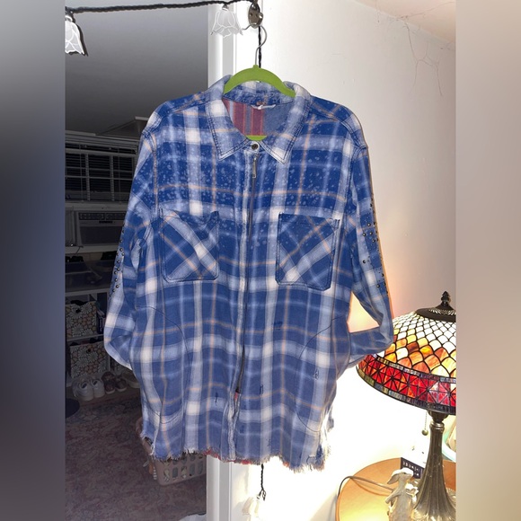 Free People Plaid Flannel Distressed/Deconstructed Stud Jacket/Shacket Size L - Picture 11 of 14